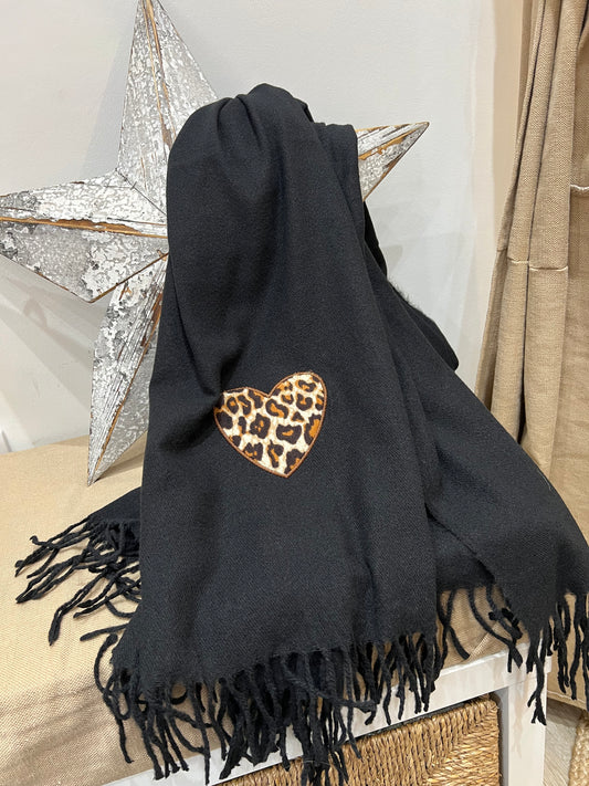 Medium Scarf - Leopard Heart Black