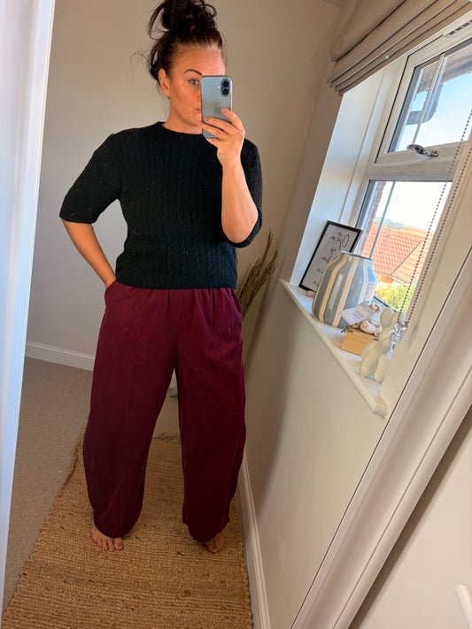 Needle Cord Barrel Leg Trousers - Wine