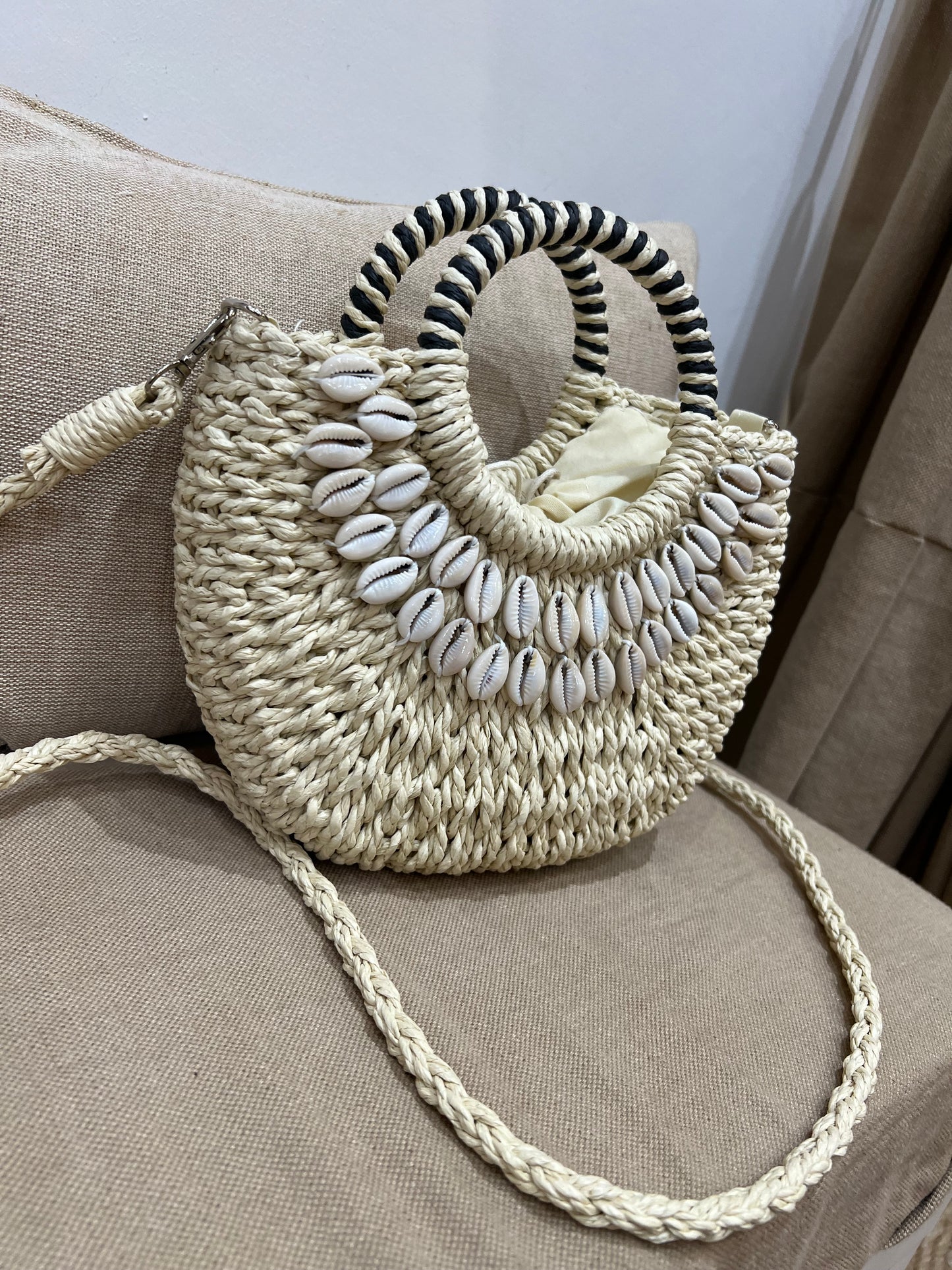 Straw Shell Bag - Cream