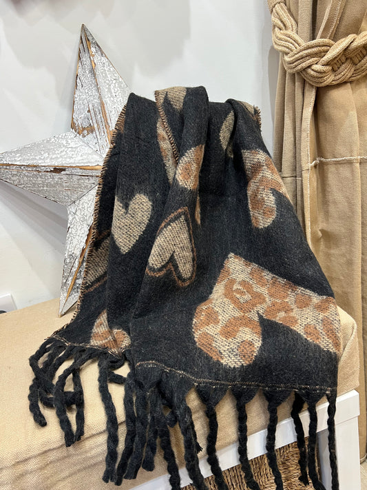 Blanket Scarf - Leopard Heart Black
