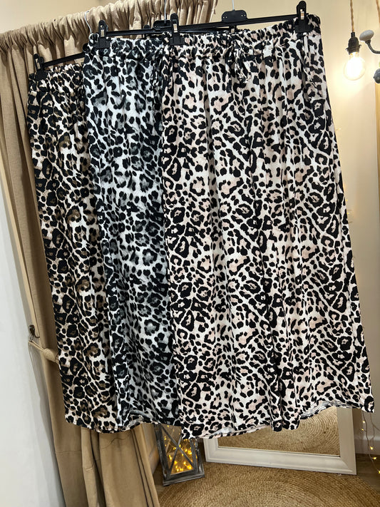 Wide Leg Trousers - Leopard