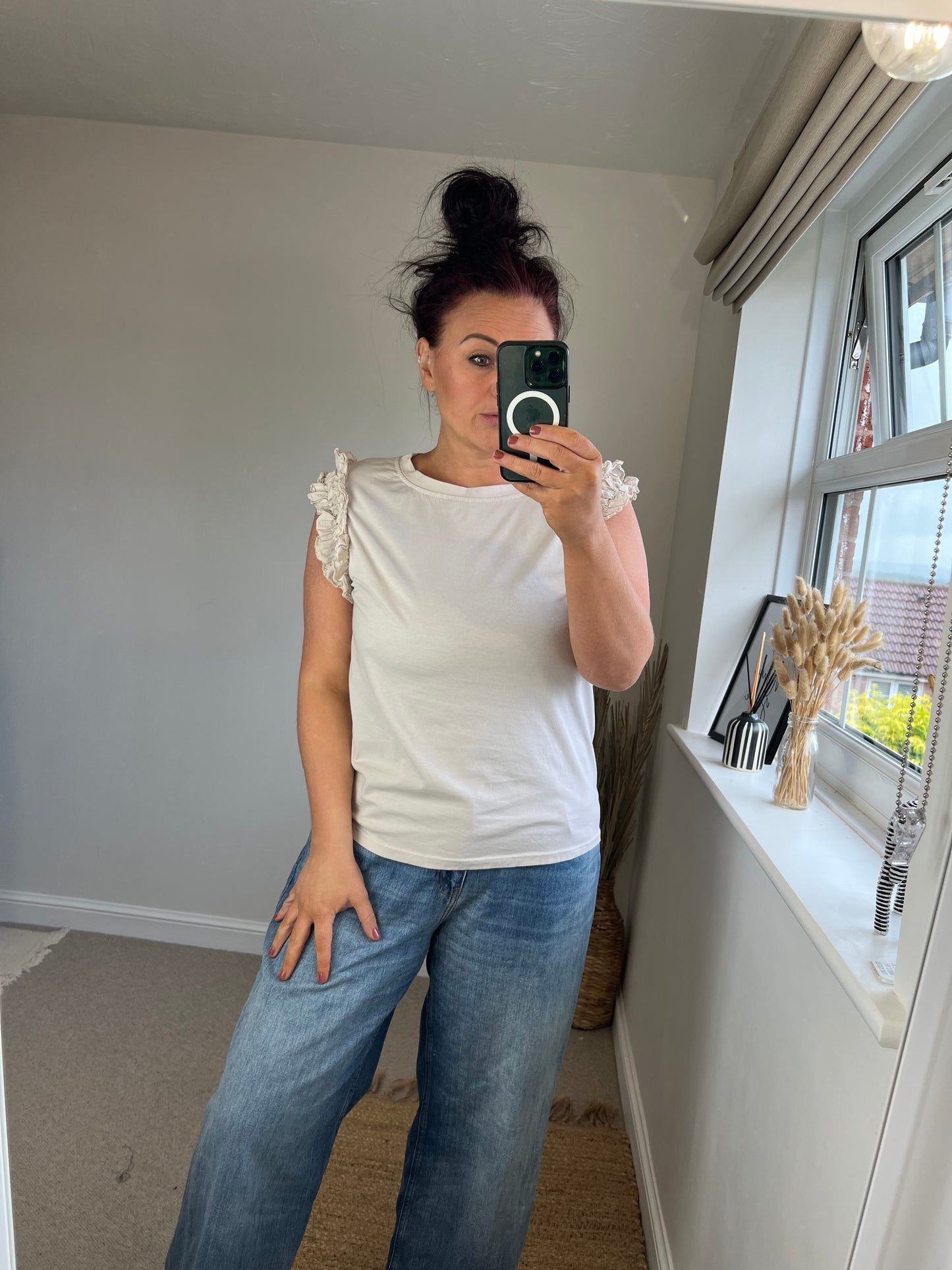 Ruffle Sleeve Tshirt - Beige