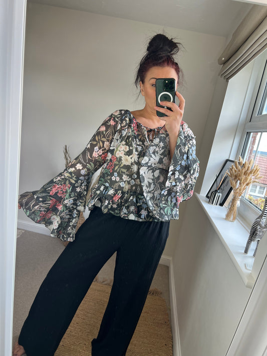 Floral Rara Top - Black