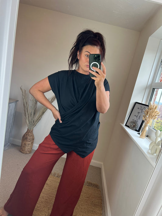Crossover Top - Black