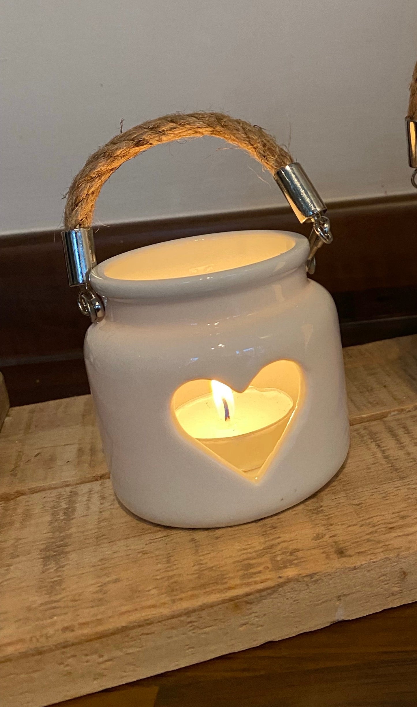 White Heart Tealight Holder