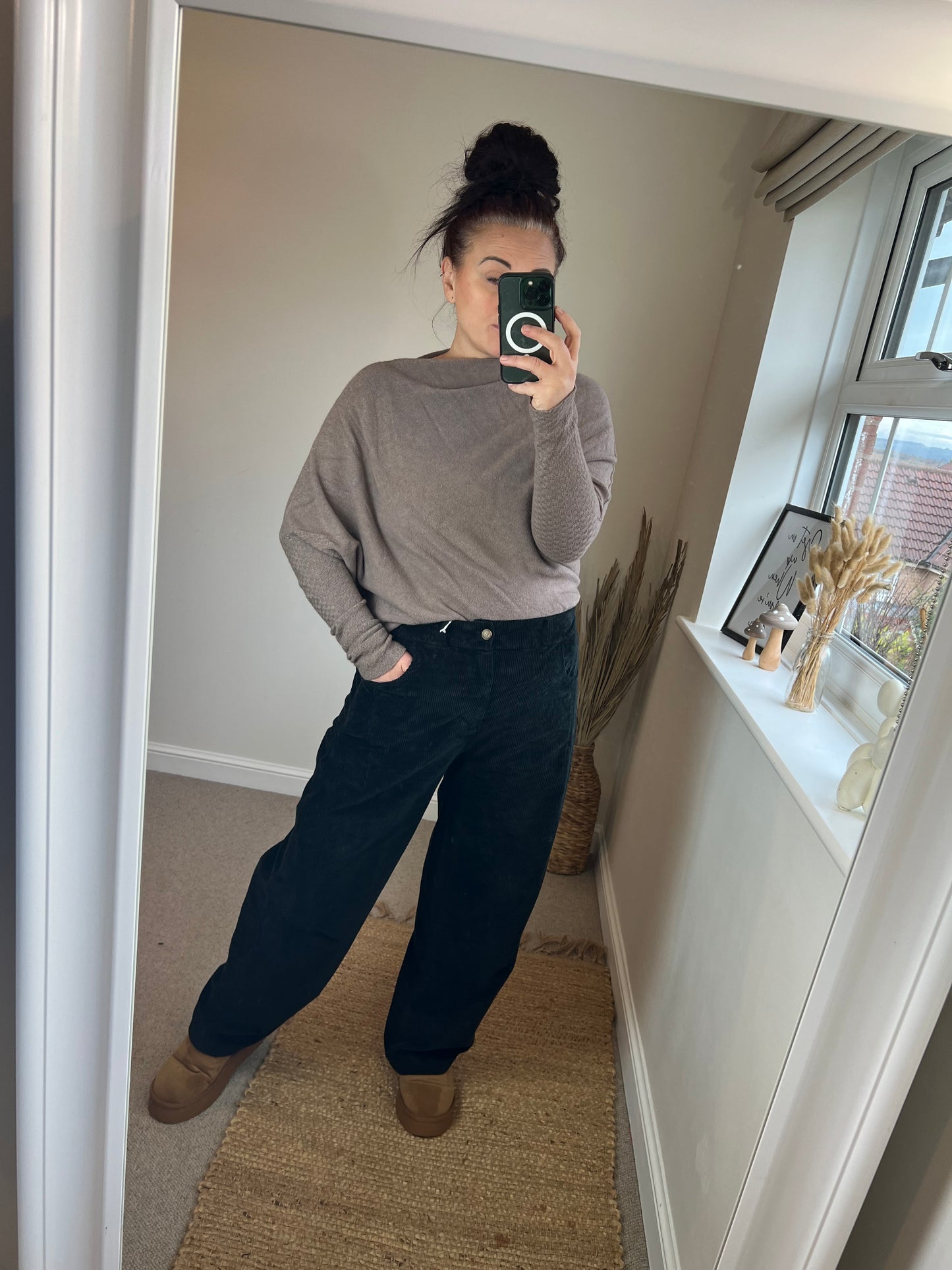 Barrel Leg Chunky Cord Trousers - Black