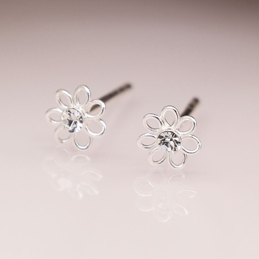 Peace Of Mind - Sterling Silver Wire Flower Studs