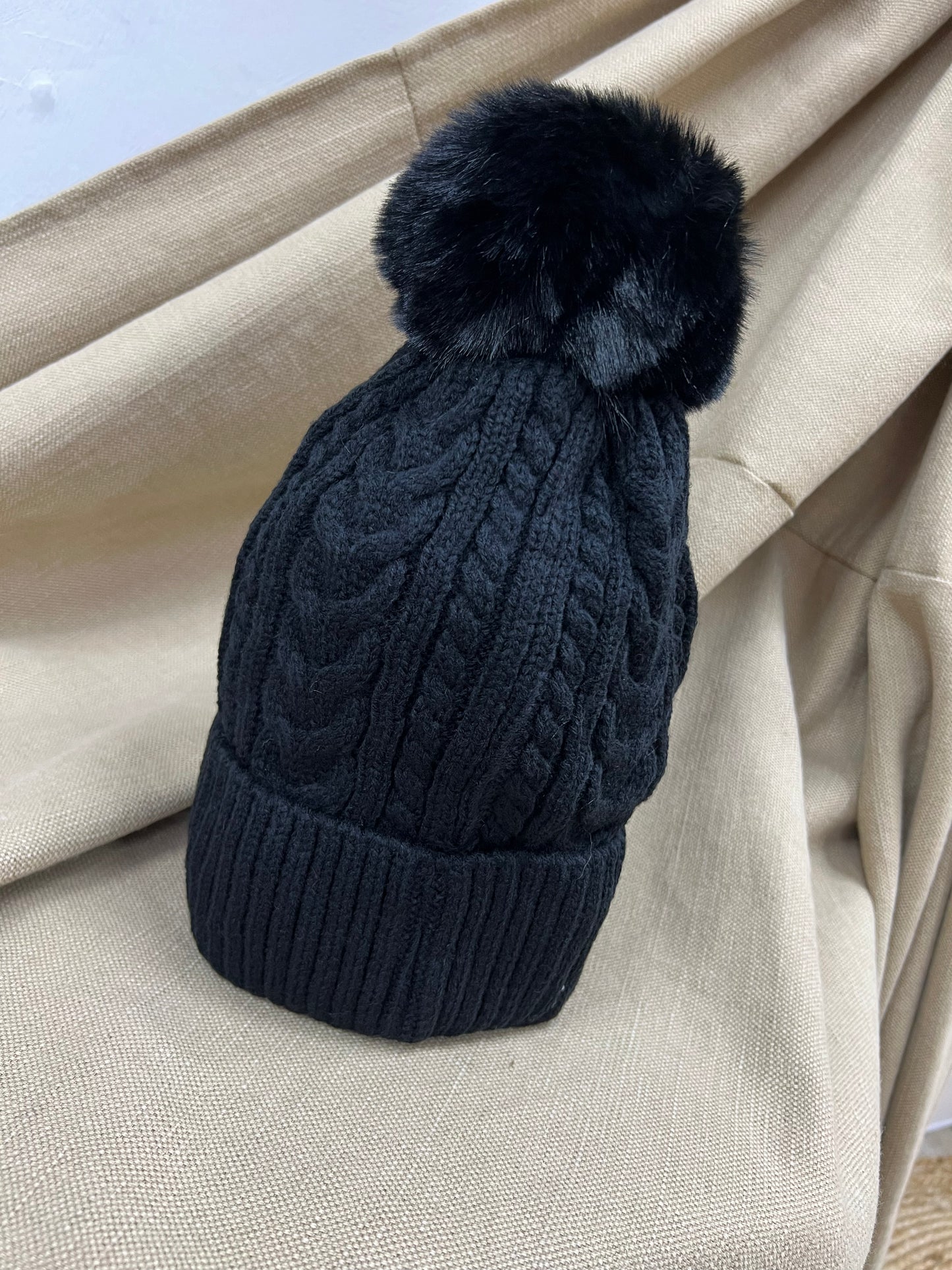Fleece Lined Hat - Black